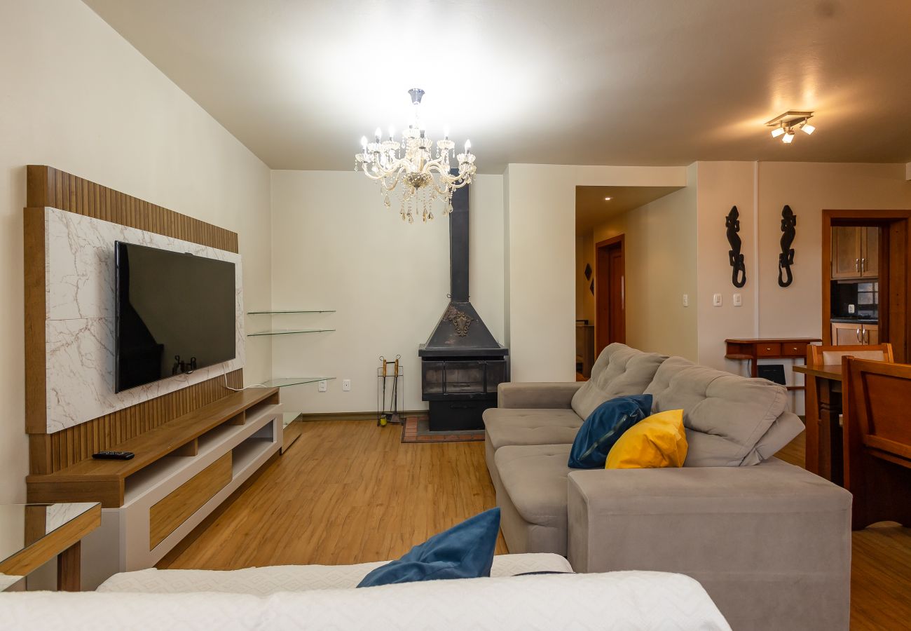 Apartamento em Gramado - Apto iluminado com 4 quartos a 700m da R Coberta!