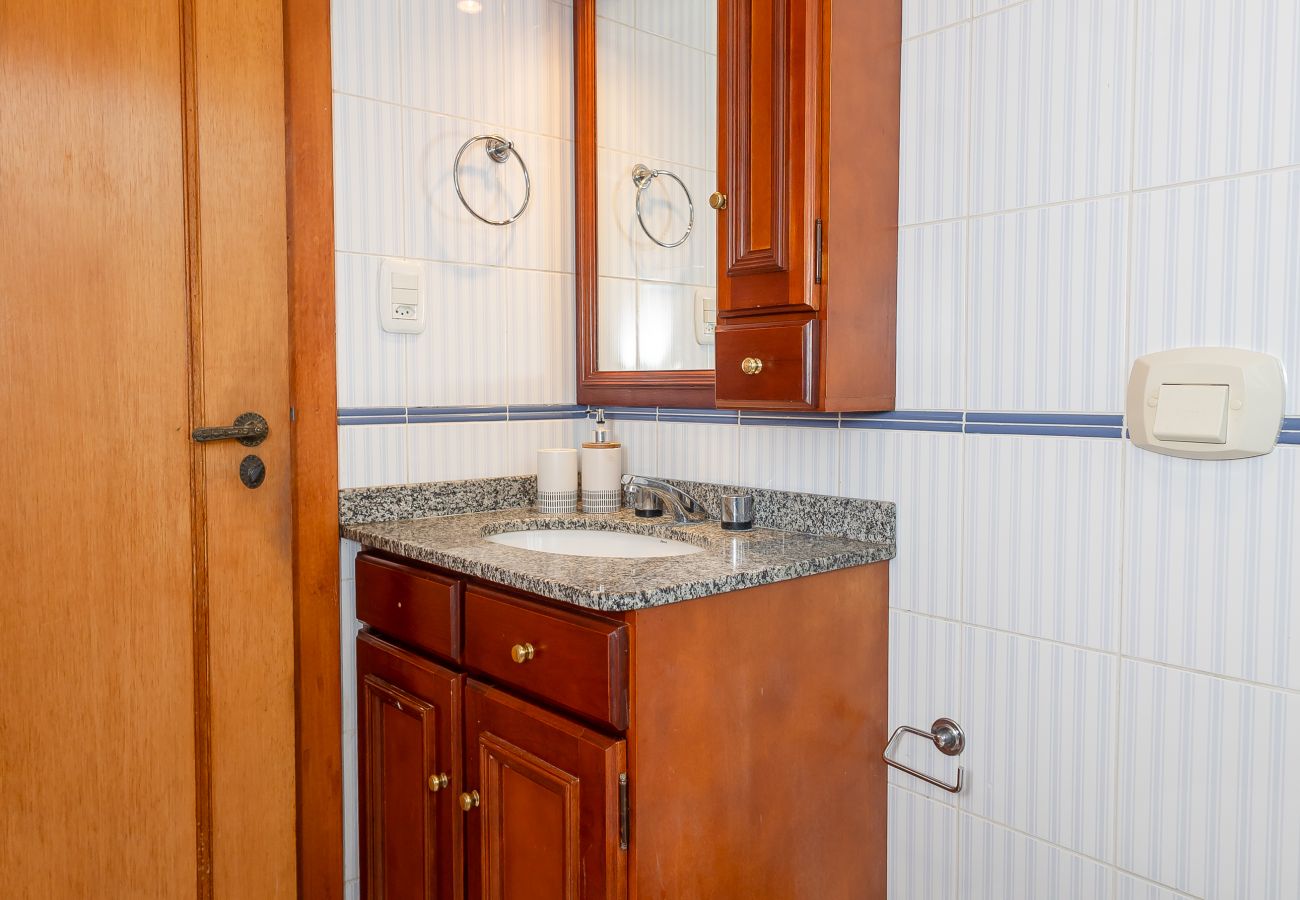 Apartamento em Gramado - Apto iluminado com 4 quartos a 700m da R Coberta!