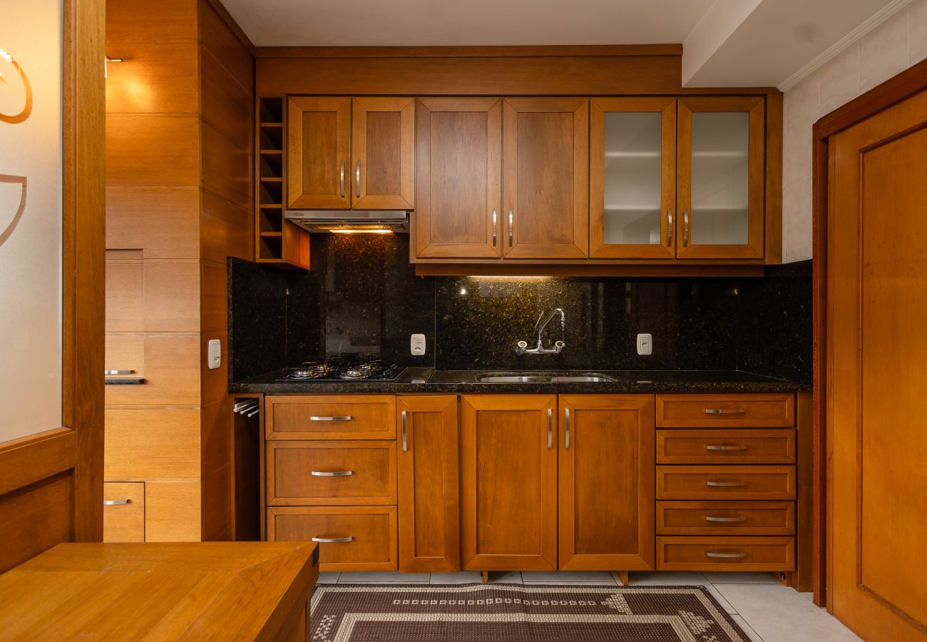 Apartamento em Gramado - Apto iluminado com 4 quartos a 700m da R Coberta!