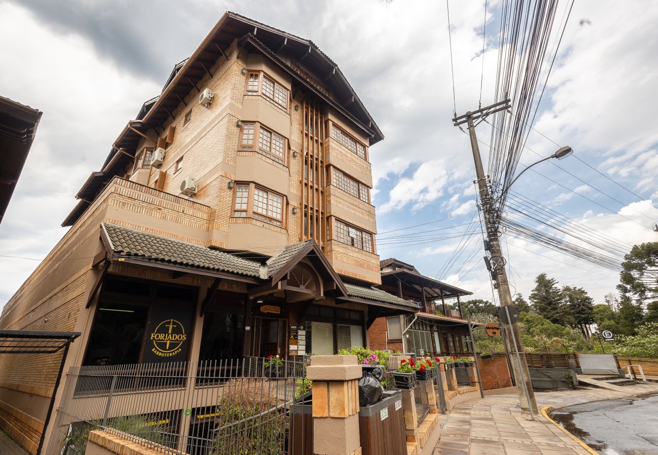 Apartamento em Gramado - Apto iluminado com 4 quartos a 700m da R Coberta!