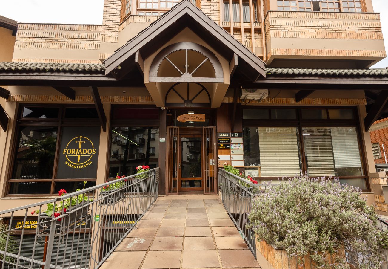 Apartamento em Gramado - Apto iluminado com 4 quartos a 700m da R Coberta!