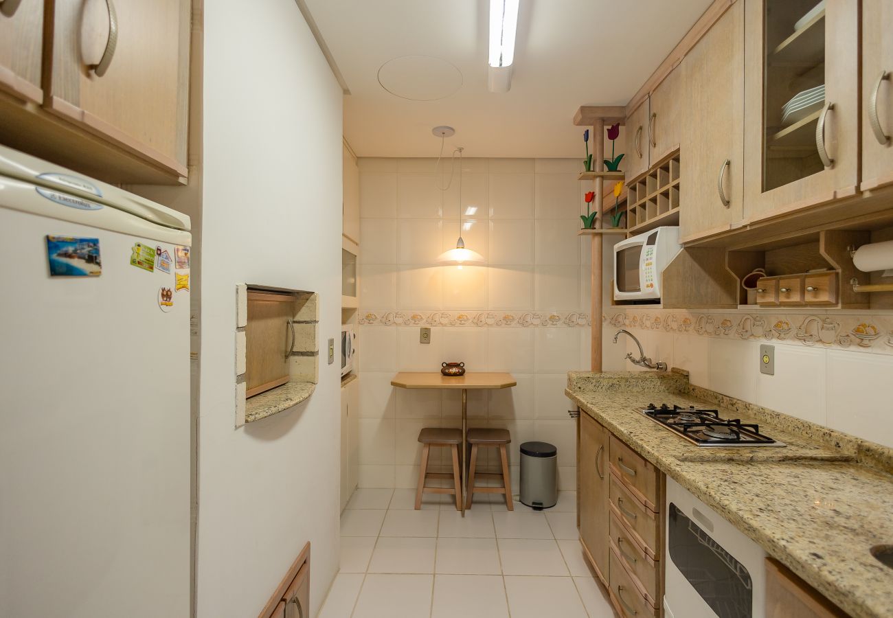 Apartamento em Gramado - 1D aconchegante com vista para o vale, 1,5km da R Coberta