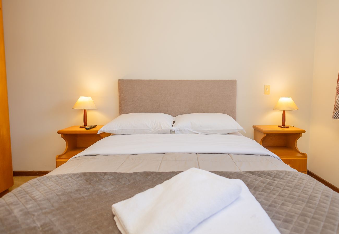 Apartamento em Gramado - Apto no coração de Gramado, a 300m da Rua Coberta 2D