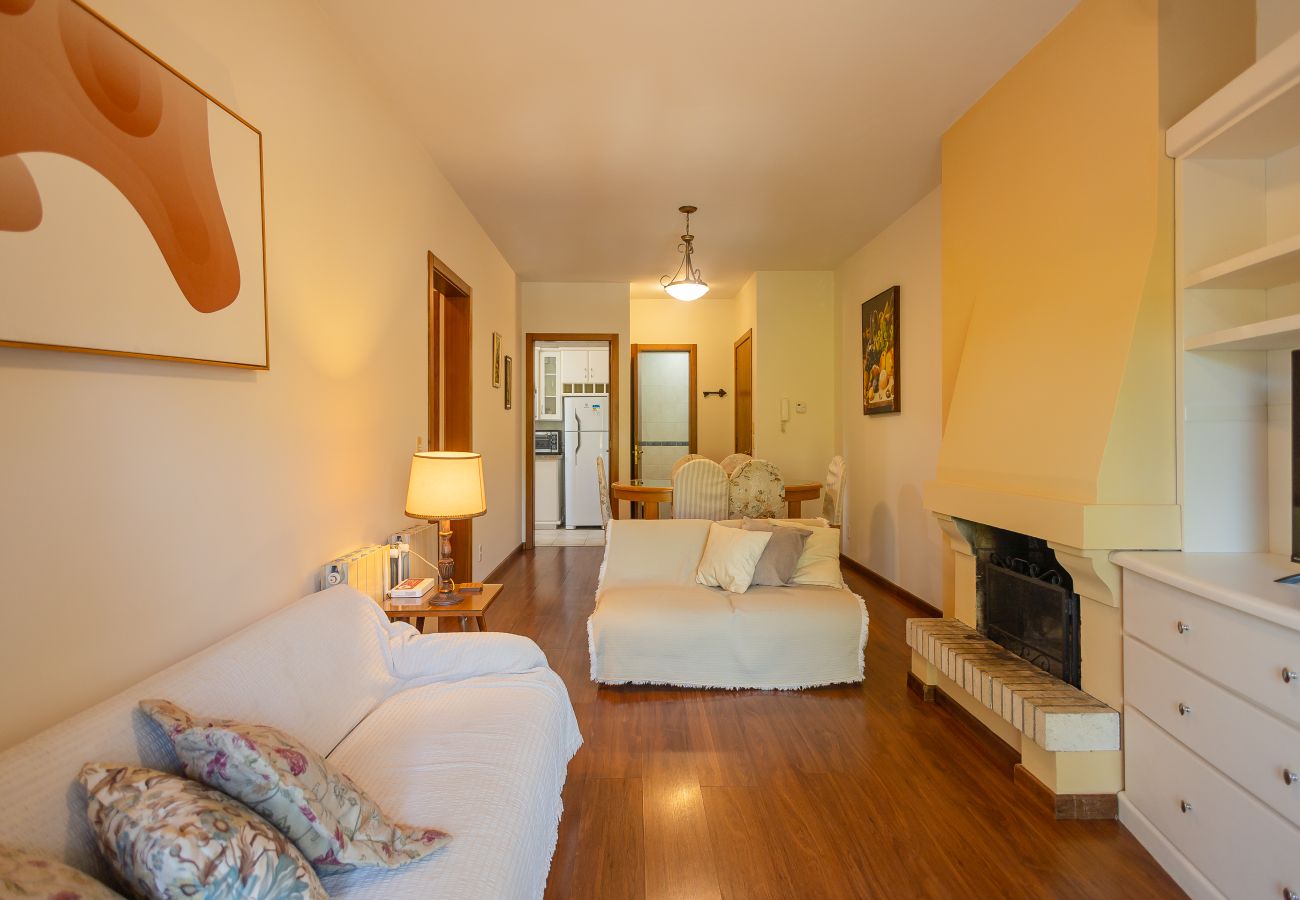 Apartamento em Gramado - Apto no coração de Gramado, a 300m da Rua Coberta 2D