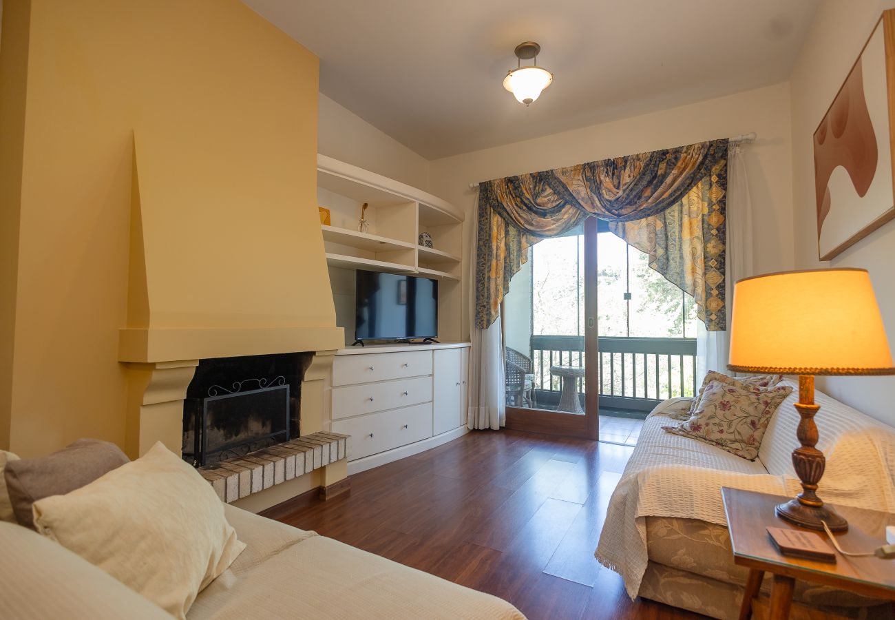 Apartamento em Gramado - Apto no coração de Gramado, a 300m da Rua Coberta 2D