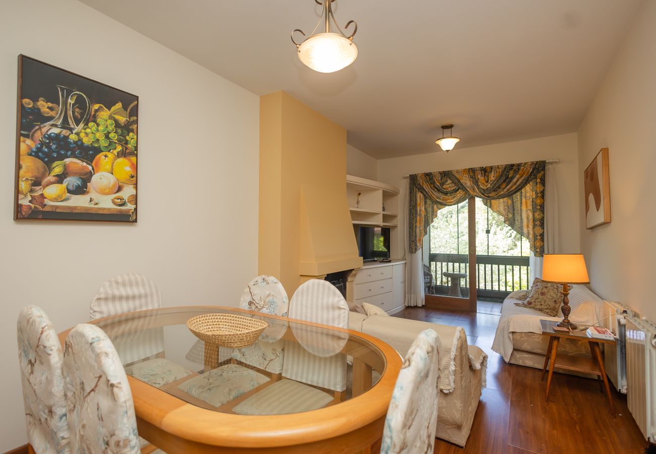 Apartamento em Gramado - Apto no coração de Gramado, a 300m da Rua Coberta 2D