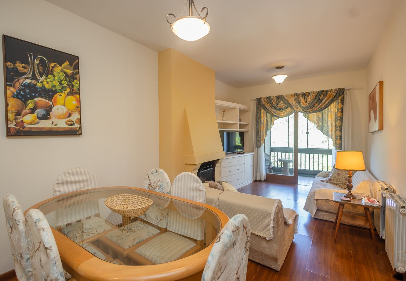 Apartamento em Gramado - Apto no coração de Gramado, a 300m da Rua Coberta 2D