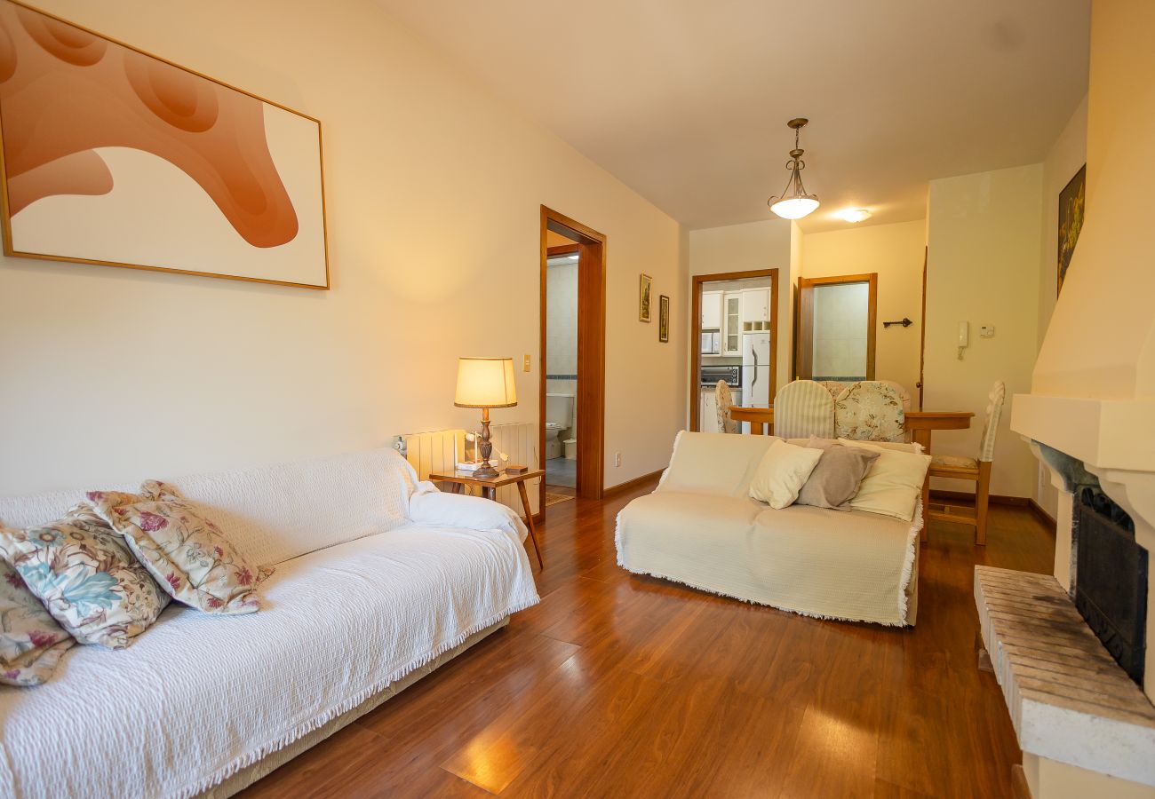 Apartamento em Gramado - Apto no coração de Gramado, a 300m da Rua Coberta 2D