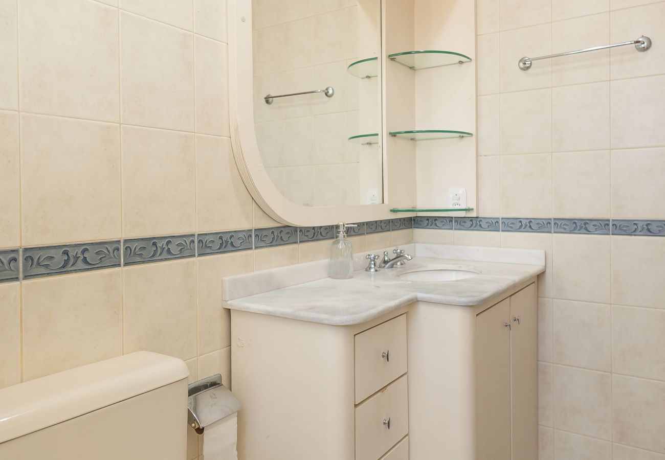 Apartamento em Gramado - Apto no coração de Gramado, a 300m da Rua Coberta 2D