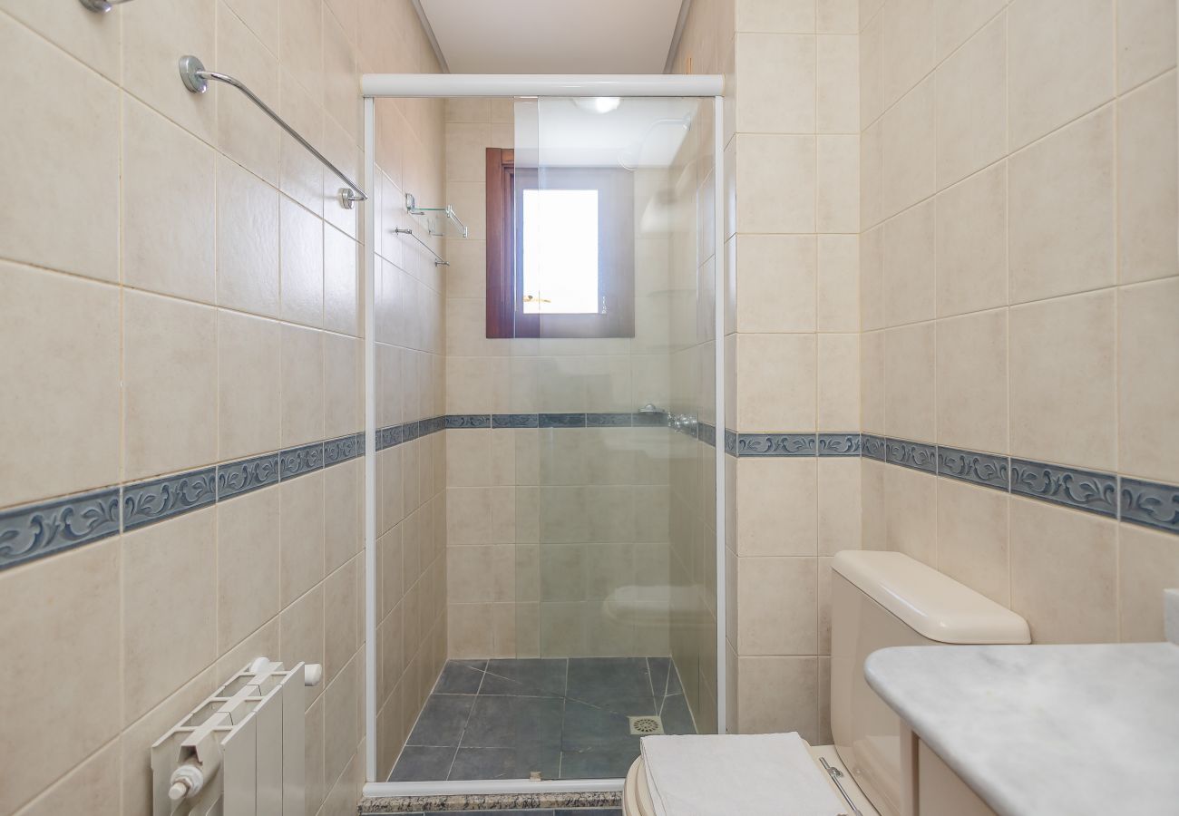 Apartamento em Gramado - Apto no coração de Gramado, a 300m da Rua Coberta 2D