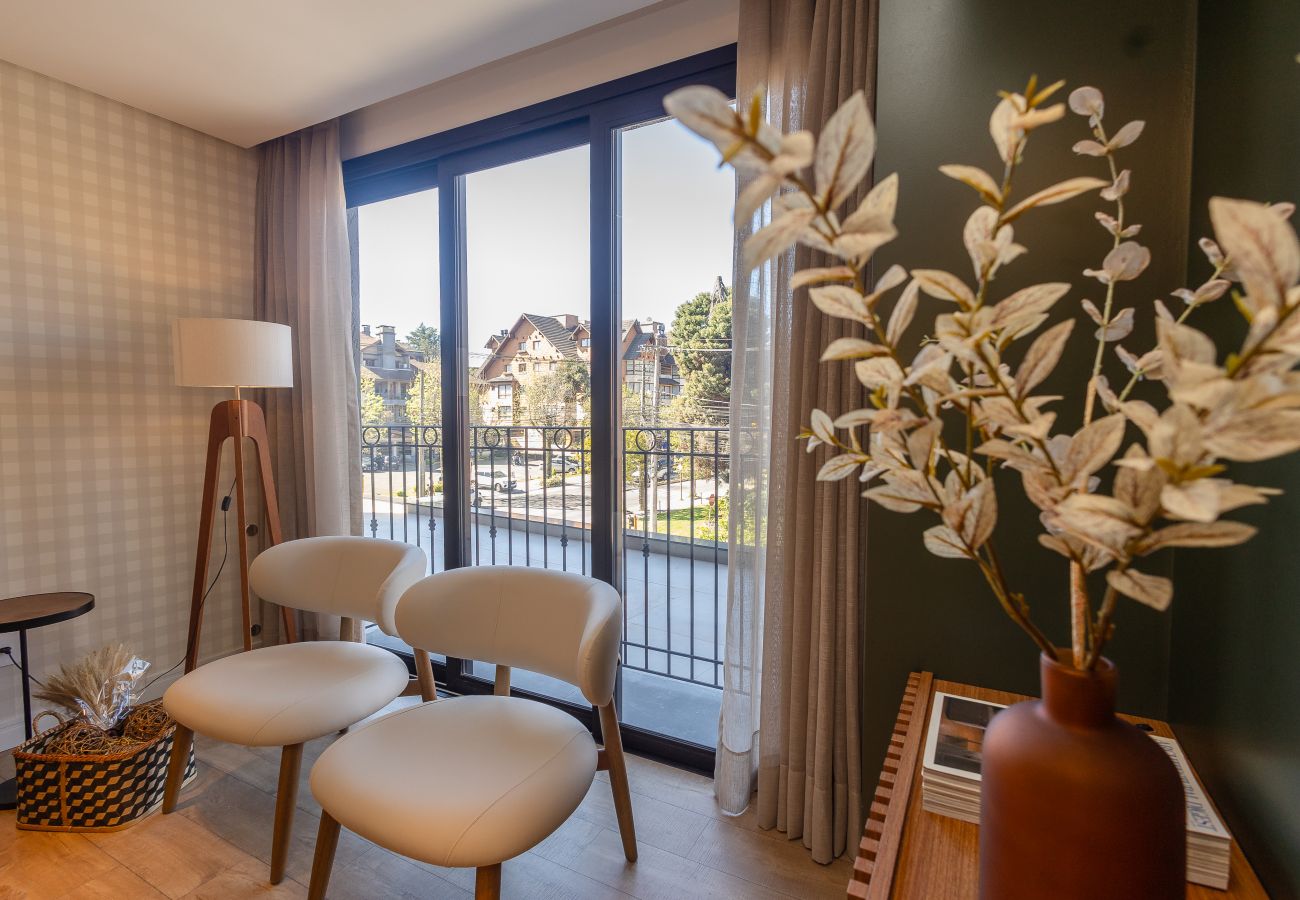 Apartamento em Gramado - NOVO! Apto moderno (2 suítes) a 600m da Rua Coberta!