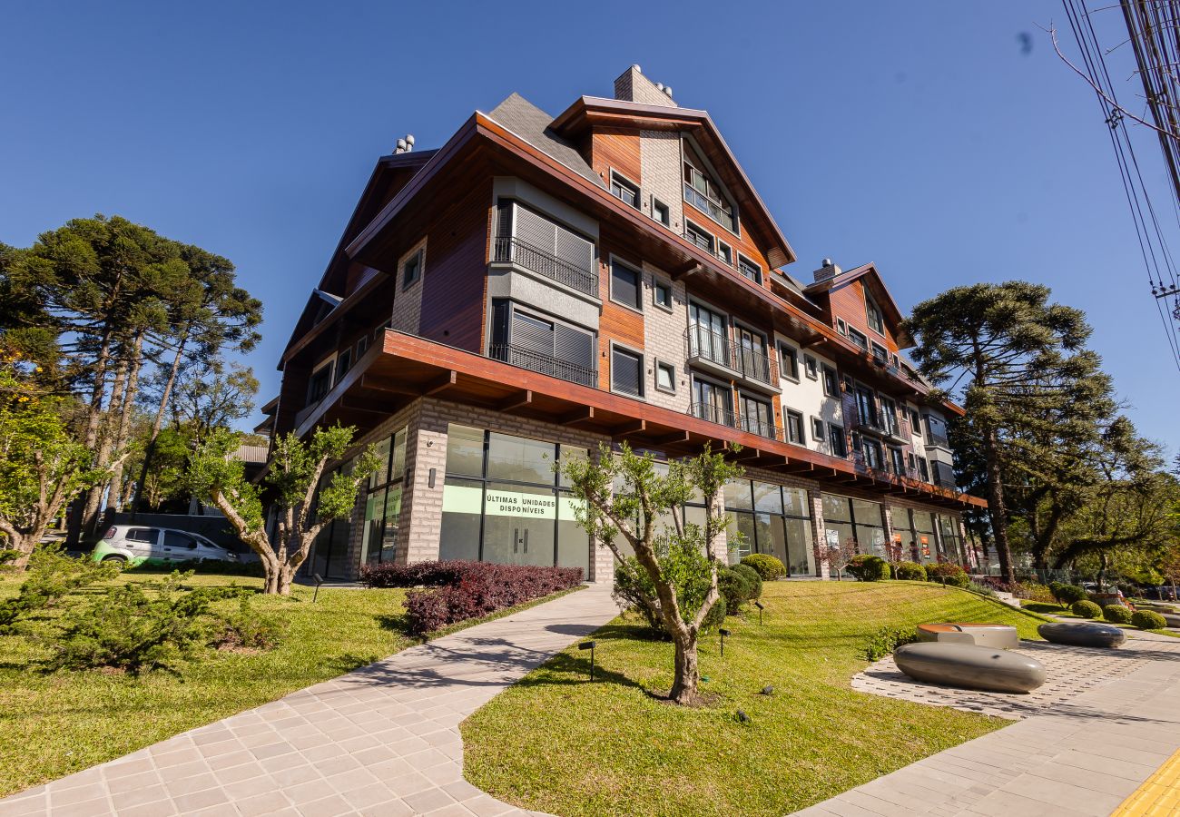 Apartamento em Gramado - NOVO! Apto moderno (2 suítes) a 600m da Rua Coberta!