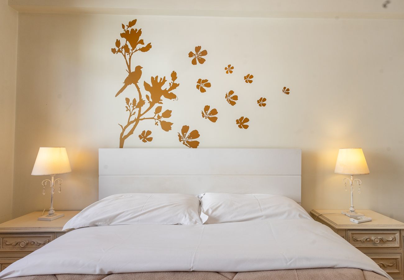 Apartamento em Gramado - Apto amplo 2D (banho social+lavabo) no coração de Gramado!