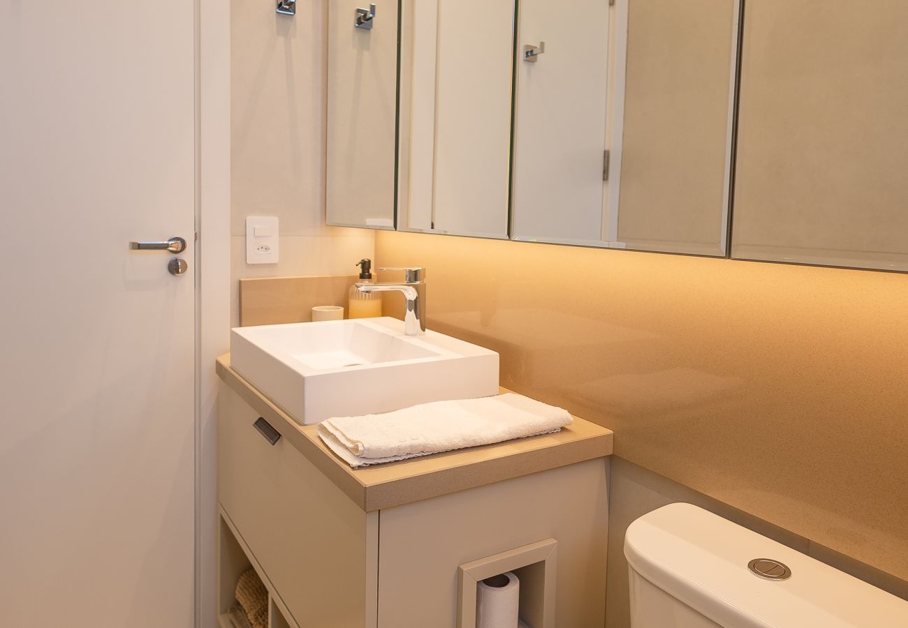 Apartamento em Gramado - NOVO! Apto alto Padrão 2 suítes a 600m da Rua Coberta