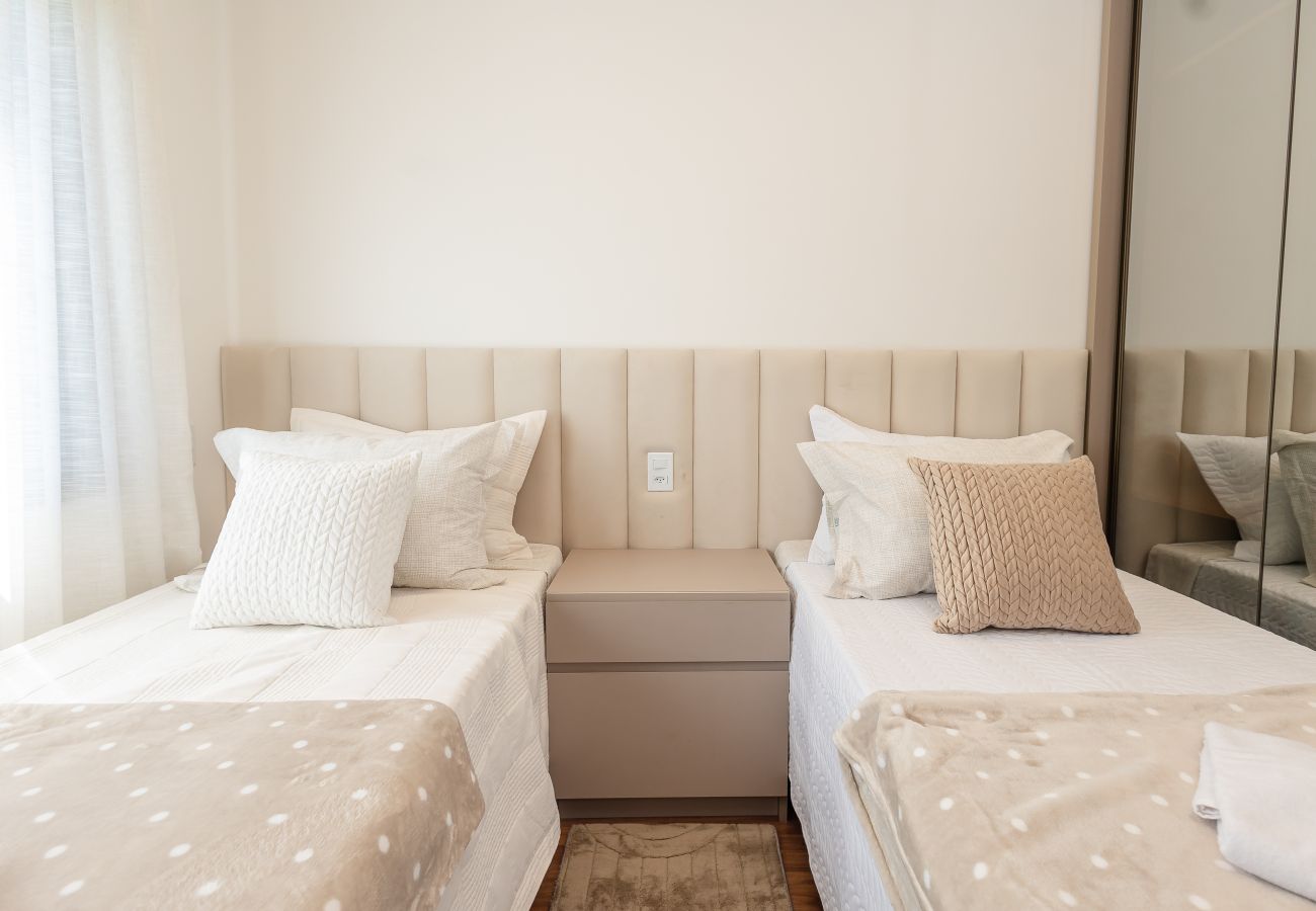 Apartamento em Gramado - NOVO! 2D (1 suite) em frente à Vila Olimpica (Várzea)