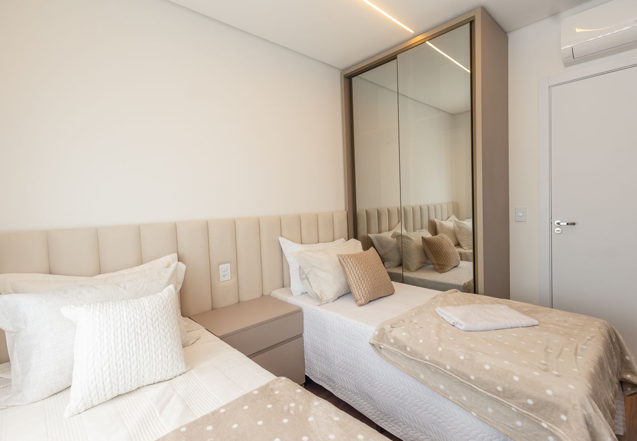 Apartamento em Gramado - NOVO! 2D (1 suite) em frente à Vila Olimpica (Várzea)