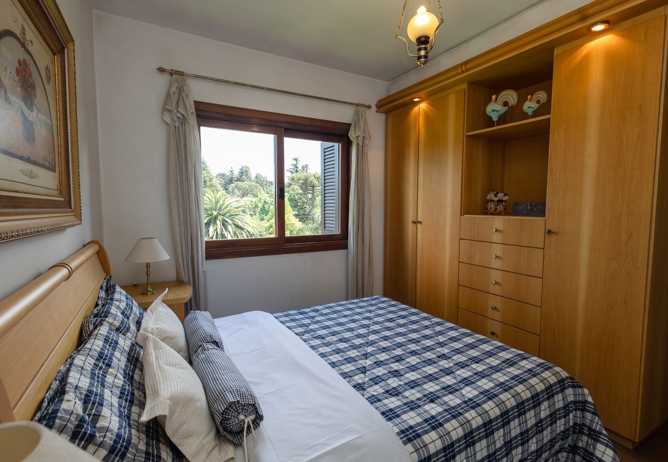 Apartamento em Gramado - 3D acolhedor na esq Lago Joaquina (600m da R Torta)