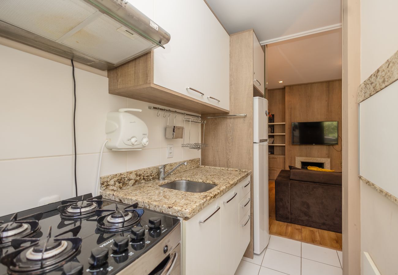 Apartamento em Gramado - Ap 2 quartos (1 suite com banheira) a 1km da R Coberta