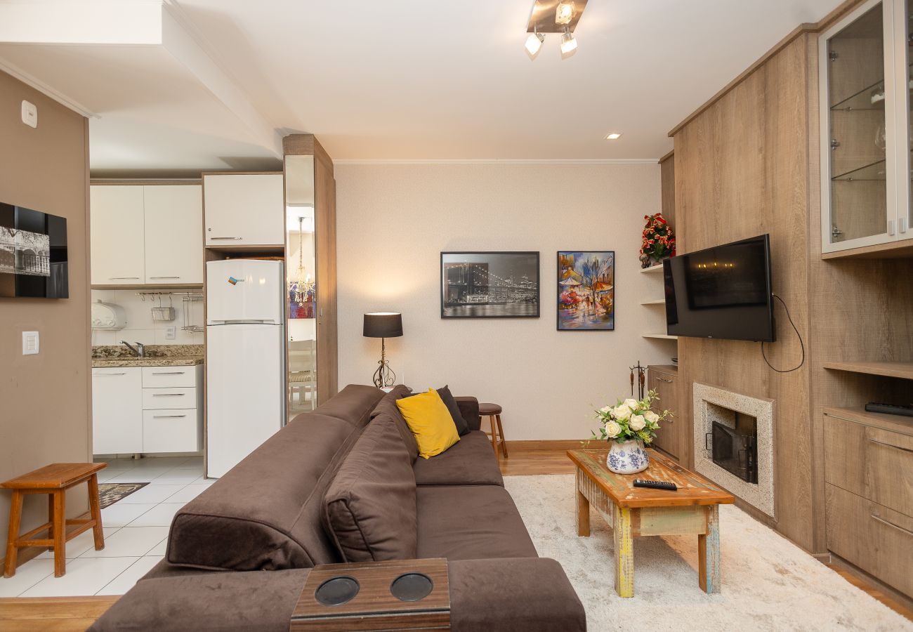 Apartamento em Gramado - Ap 2 quartos (1 suite com banheira) a 1km da R Coberta