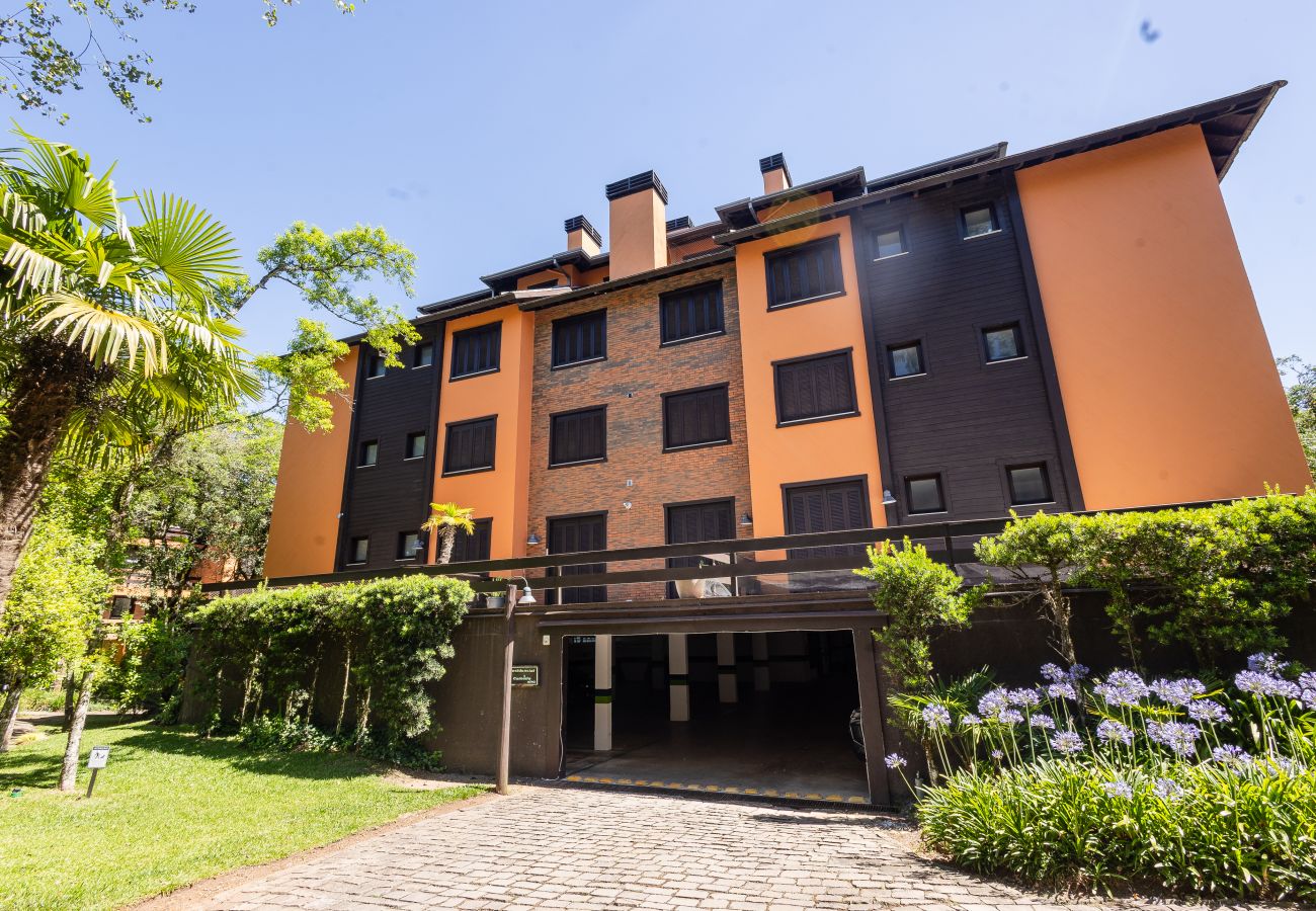 Apartamento em Gramado - Ap 2 quartos (1 suite com banheira) a 1km da R Coberta