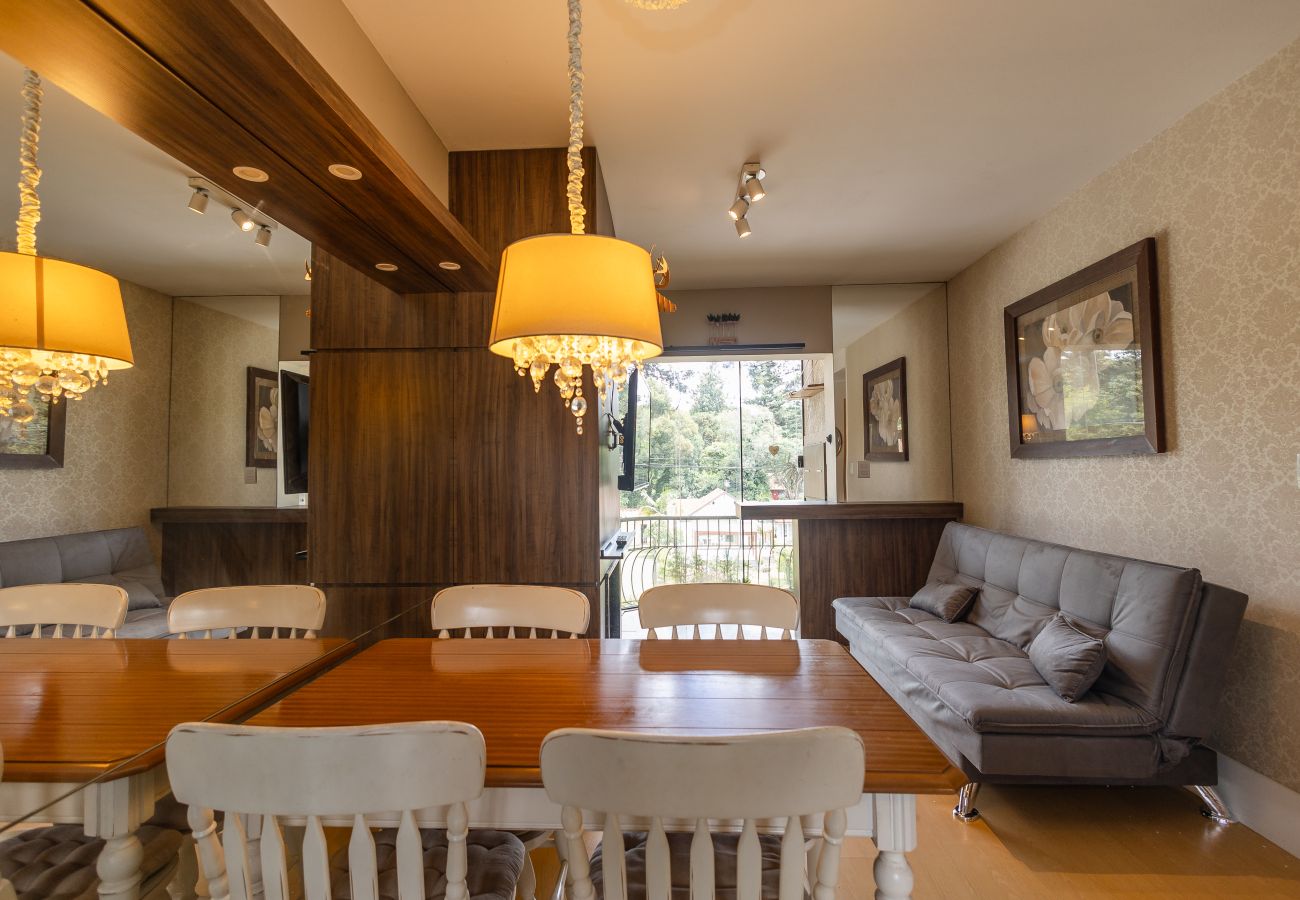 Apartamento em Gramado - Ap acolhedor na esq do Lago Joaquina (2 suites)