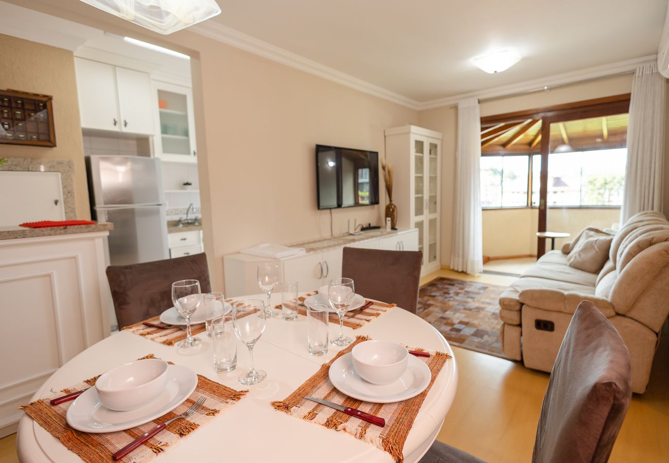 Apartamento em Gramado - Ap 3D na av Borges de Medeiros (3 banheiros, 2 vagas)