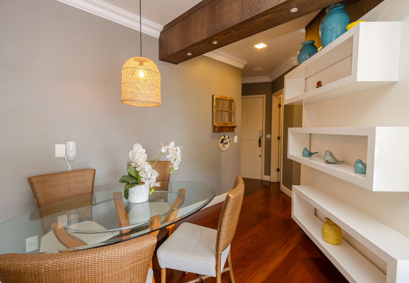 Apartamento em Gramado - Disfrute o centro sem carro! 4 quartos a 60m da Rua Coberta! 