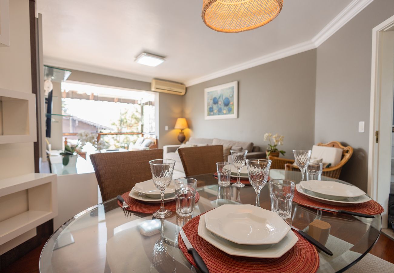 Apartamento em Gramado - Disfrute o centro sem carro! 4 quartos a 60m da Rua Coberta! 