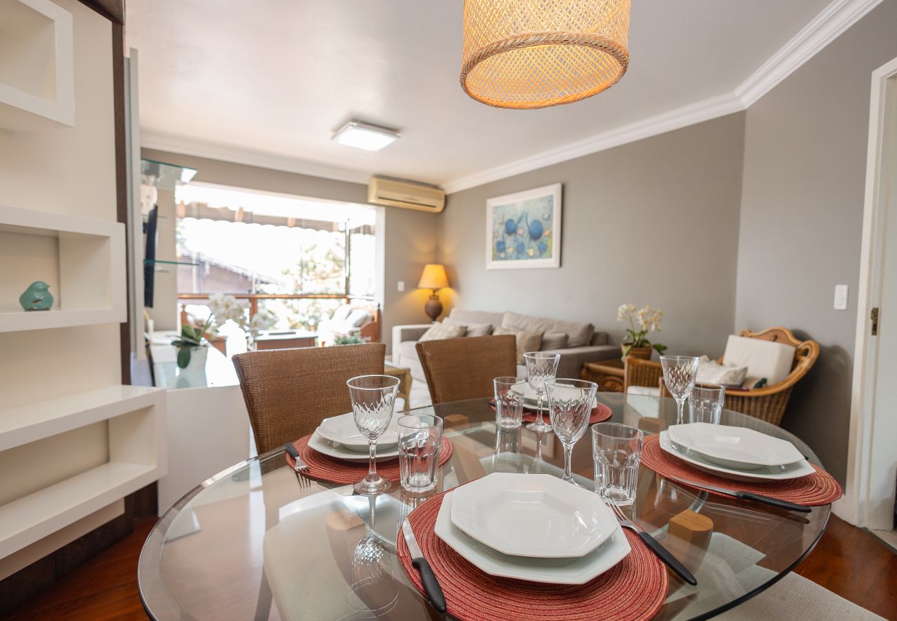 Apartamento em Gramado - Disfrute o centro sem carro! 4 quartos a 60m da Rua Coberta! 