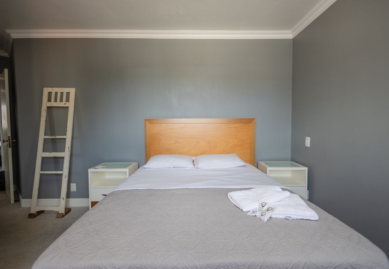 Apartamento em Gramado - Disfrute o centro sem carro! 4 quartos a 60m da Rua Coberta! 