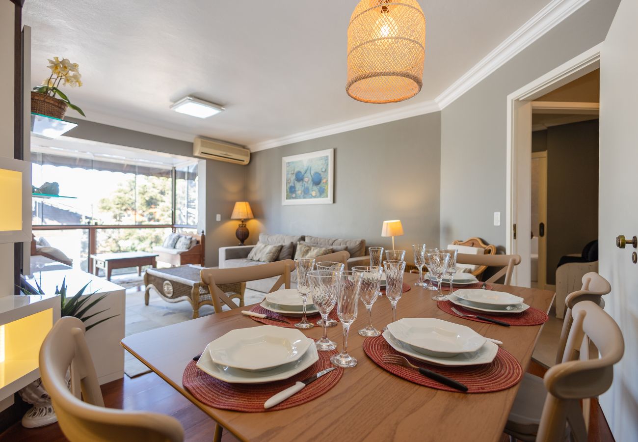 Apartamento em Gramado - Desfrute o centro sem carro! 4 quartos a 60m da Rua Coberta! 