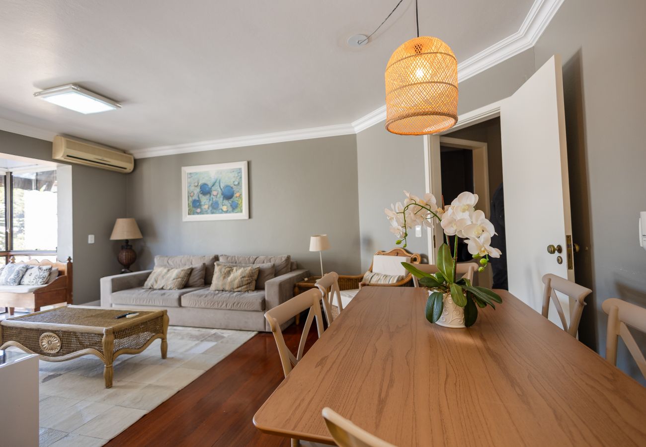 Apartamento em Gramado - Desfrute o centro sem carro! 4 quartos a 60m da Rua Coberta! 
