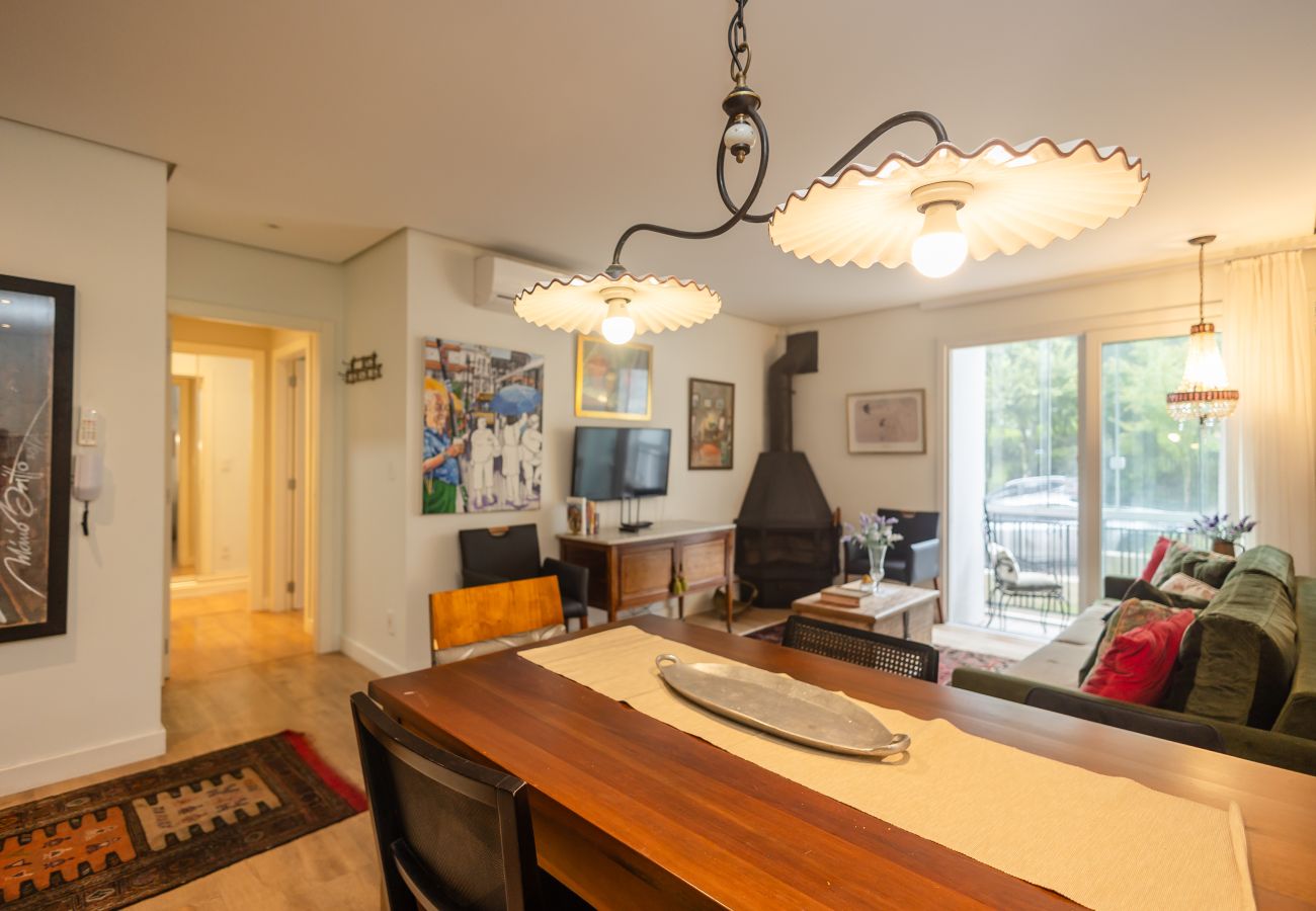 Apartamento em Gramado - NOVO! Loft 2D (1 suite) a 400m da Rua Coberta!