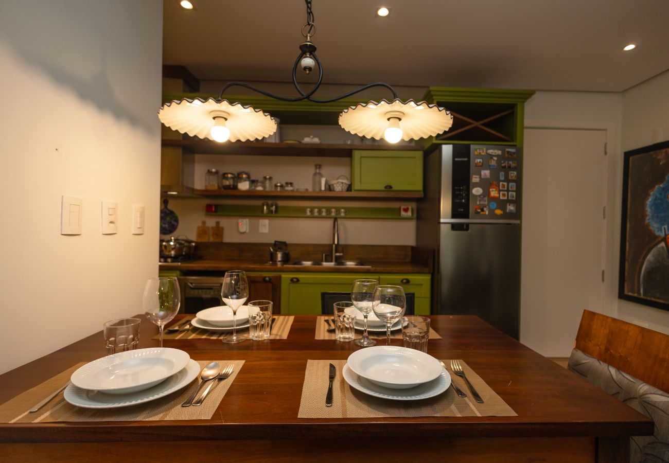 Apartamento em Gramado - NOVO! Loft 2D (1 suite) a 400m da Rua Coberta!