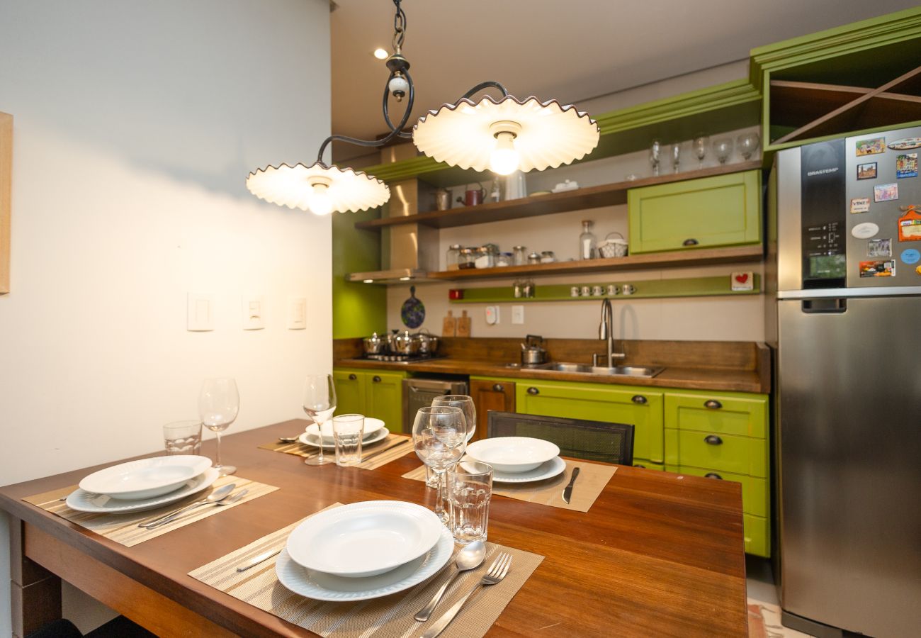 Apartamento em Gramado - NOVO! Loft 2D (1 suite) a 400m da Rua Coberta!