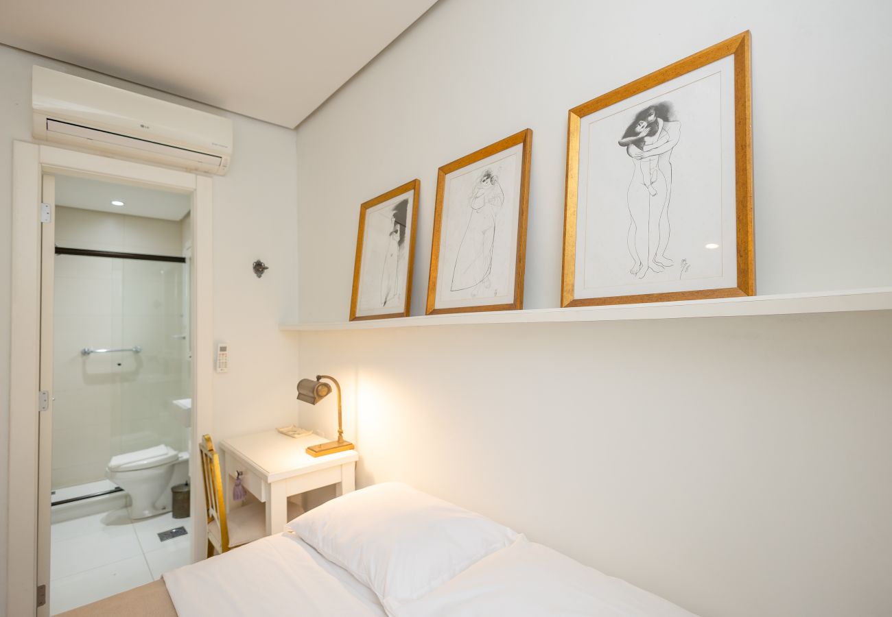 Apartamento em Gramado - NOVO! Loft 2D (1 suite) a 400m da Rua Coberta!