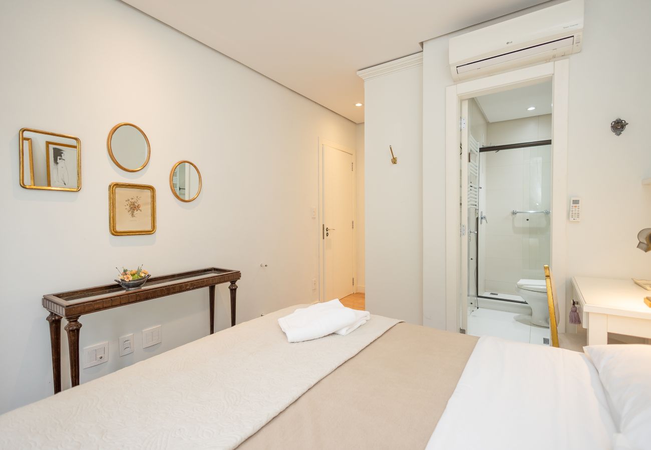 Apartamento em Gramado - NOVO! Loft 2D (1 suite) a 400m da Rua Coberta!