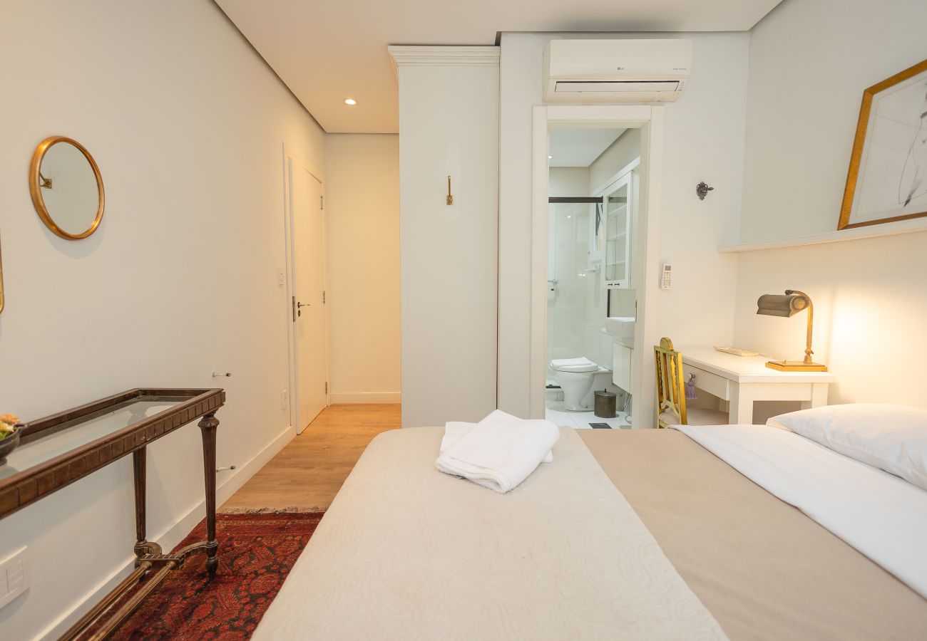 Apartamento em Gramado - NOVO! Loft 2D (1 suite) a 400m da Rua Coberta!