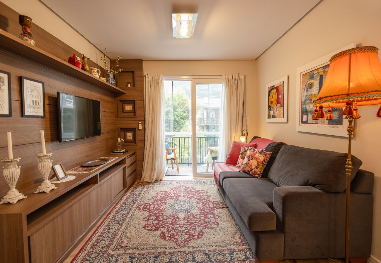 Apartamento em Gramado - NOVO! Casa de Laura, loft a 400m da R Coberta!