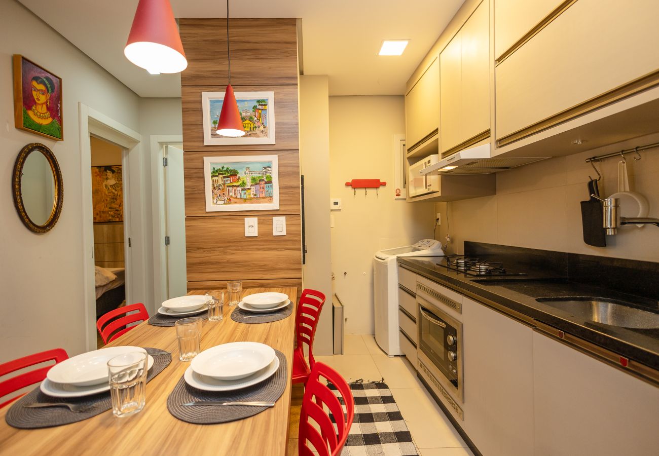 Apartamento em Gramado - NOVO! Casa de Laura, loft a 400m da R Coberta!