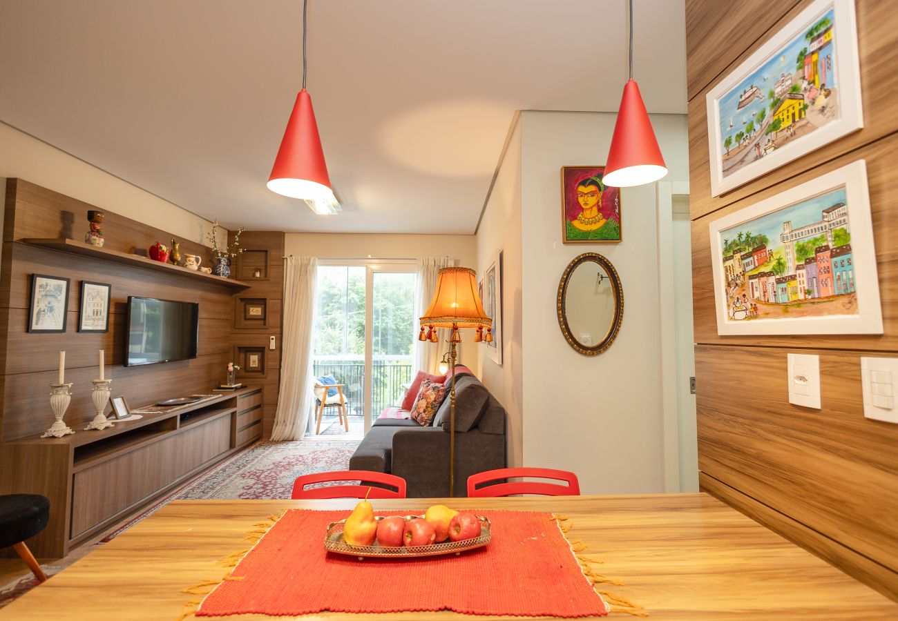 Apartamento em Gramado - NOVO! Casa de Laura, loft a 400m da R Coberta!