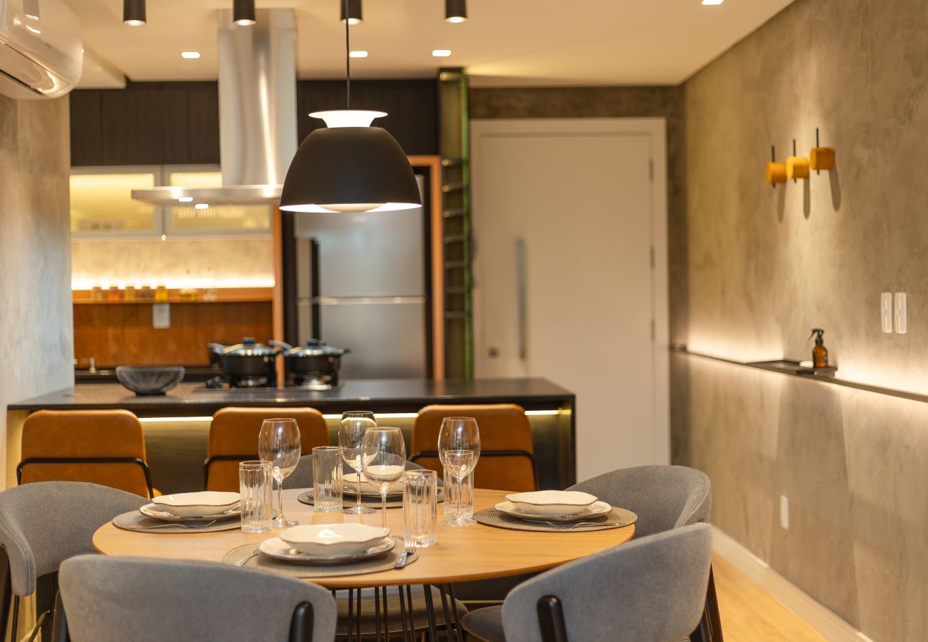 Apartamento em Gramado - NOVO! Loft IMPECÁVEL! Desfrute Gramado como um nativo!