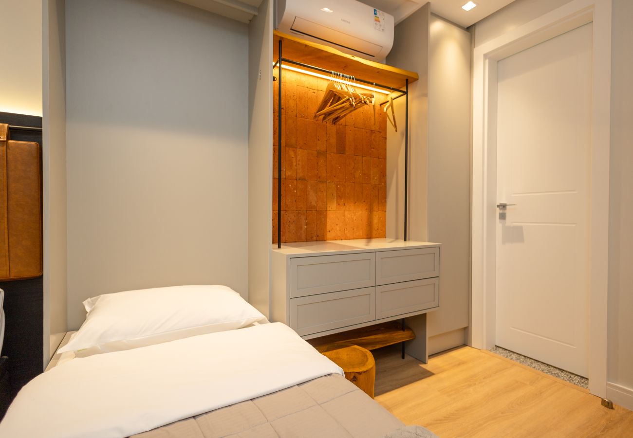 Apartamento em Gramado - NOVO! Loft IMPECÁVEL! Desfrute Gramado como um nativo!