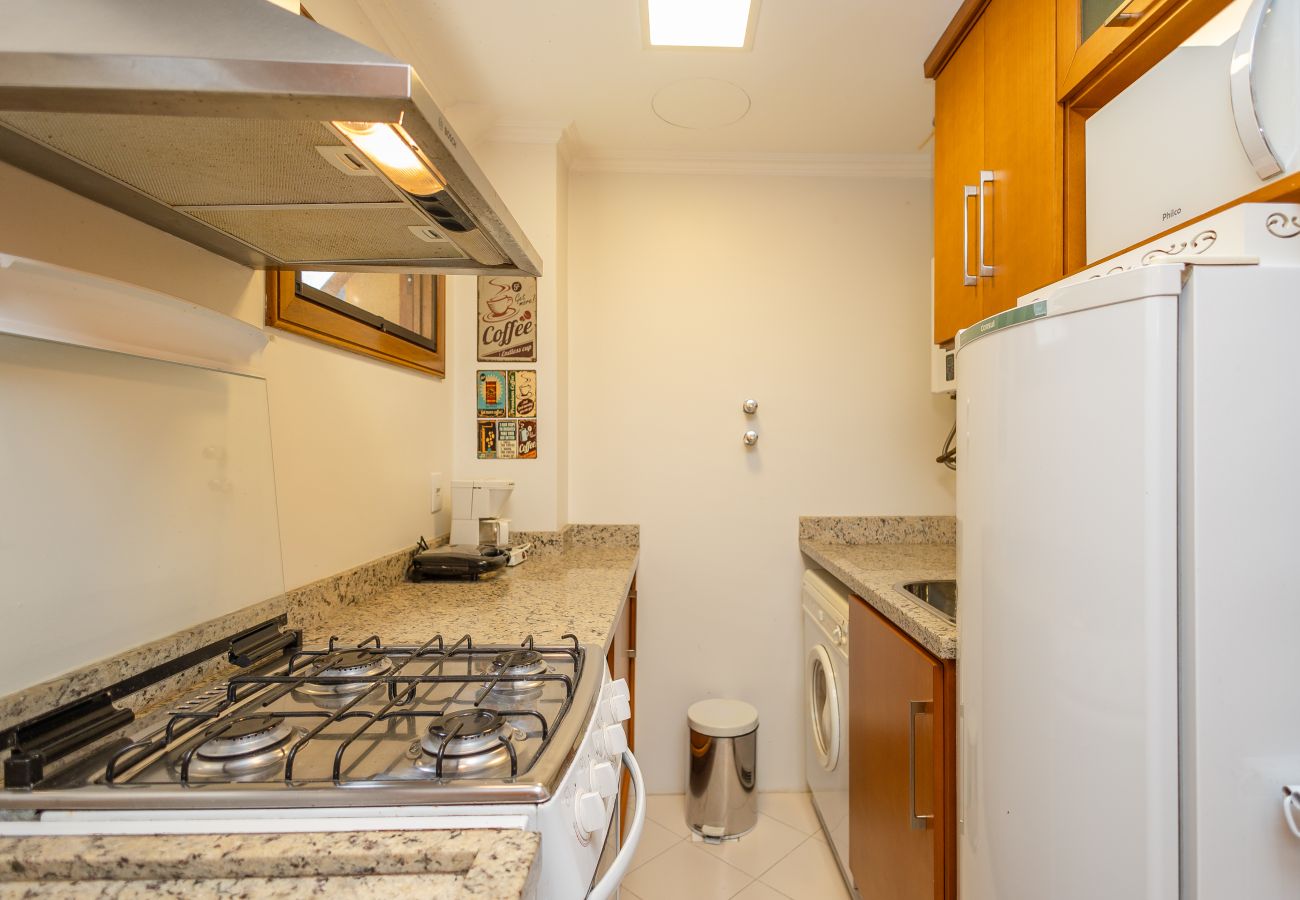 Apartamento em Gramado - NOVO! Apto 2d (1 suíte) a 600m da R Coberta!