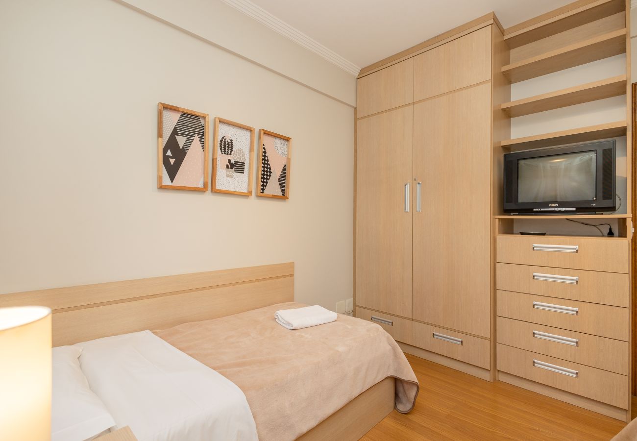Apartamento em Gramado - NOVO! Apto 2d (1 suíte) a 600m da R Coberta!