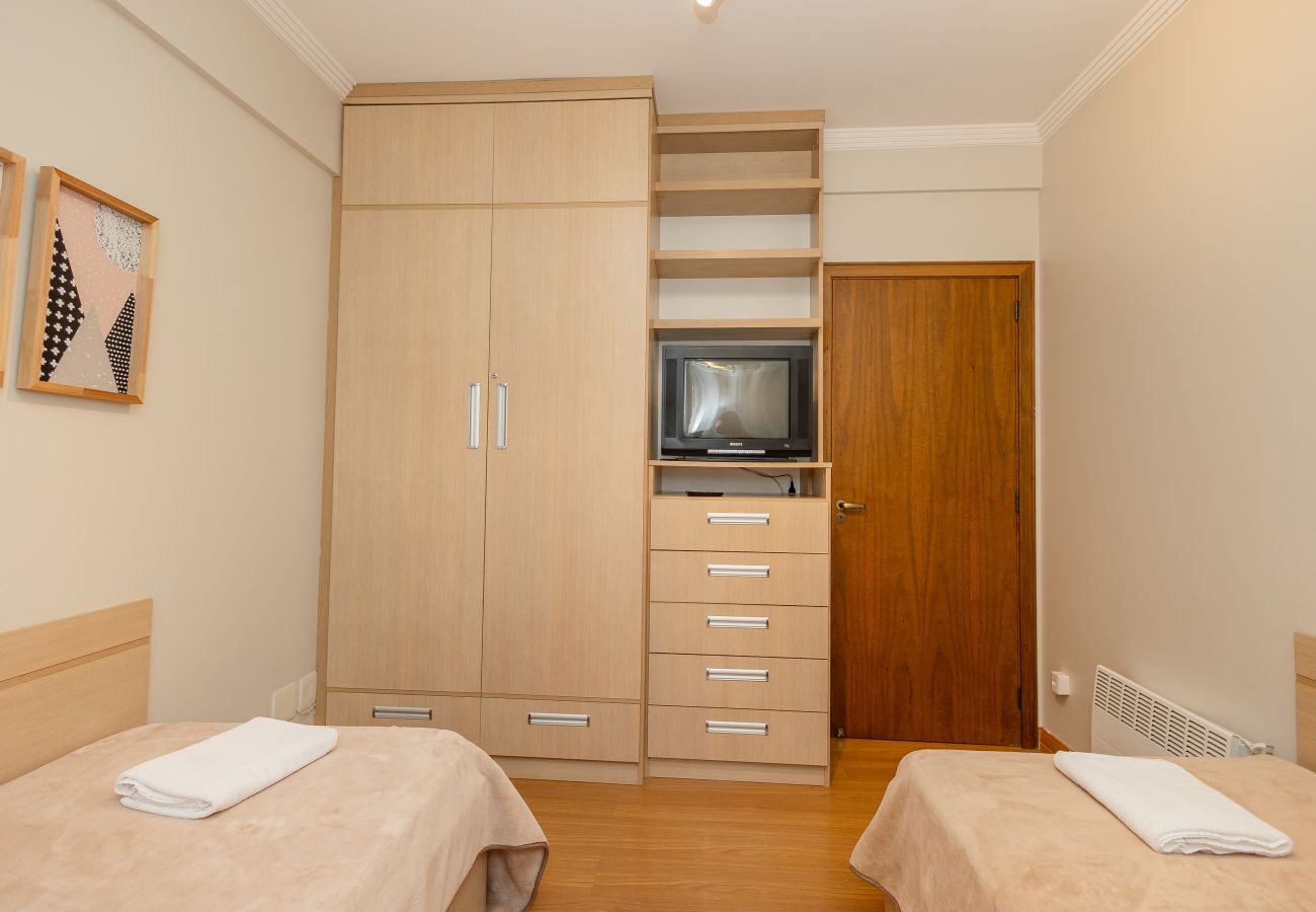Apartamento em Gramado - NOVO! Apto 2d (1 suíte) a 600m da R Coberta!