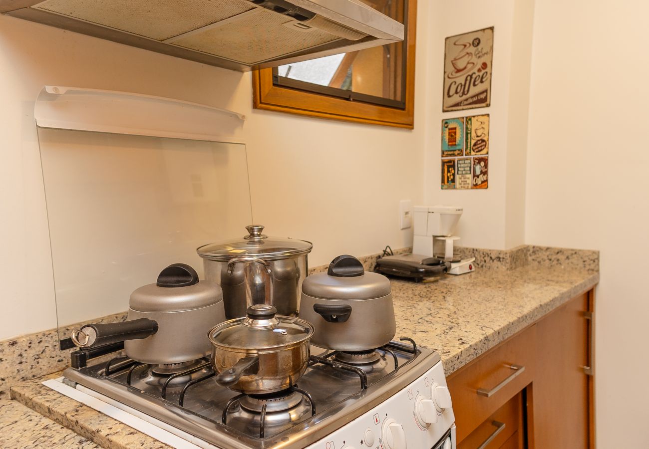 Apartamento em Gramado - NOVO! Apto 2d (1 suíte) a 600m da R Coberta!