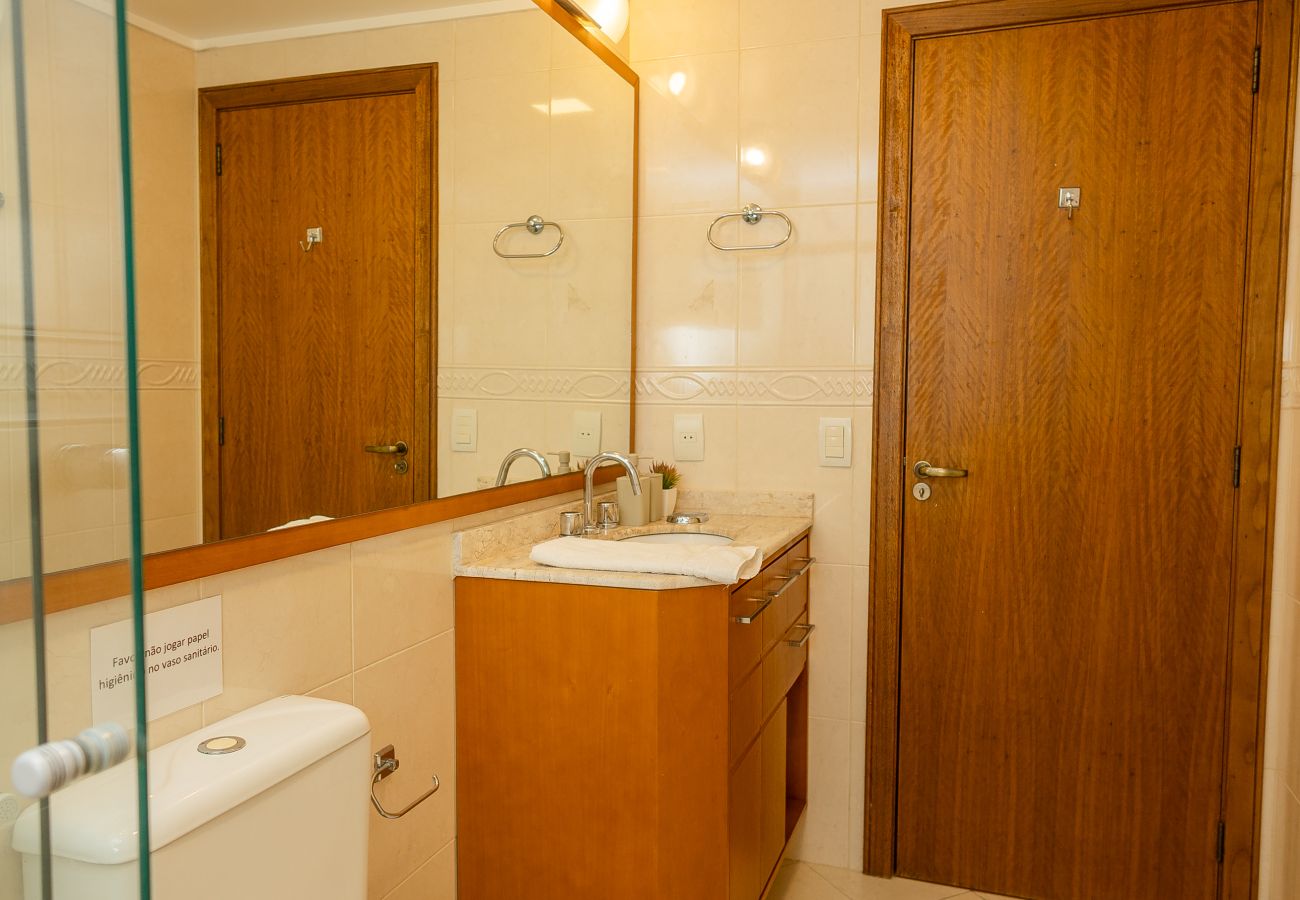 Apartamento em Gramado - NOVO! Apto 2d (1 suíte) a 600m da R Coberta!