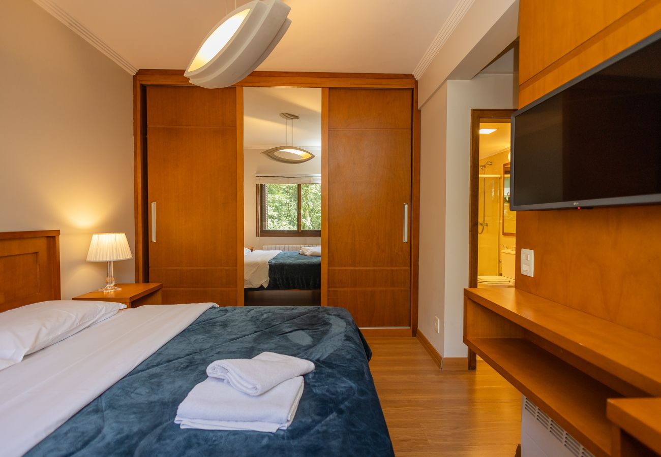 Apartamento em Gramado - NOVO! Apto 2d (1 suíte) a 600m da R Coberta!