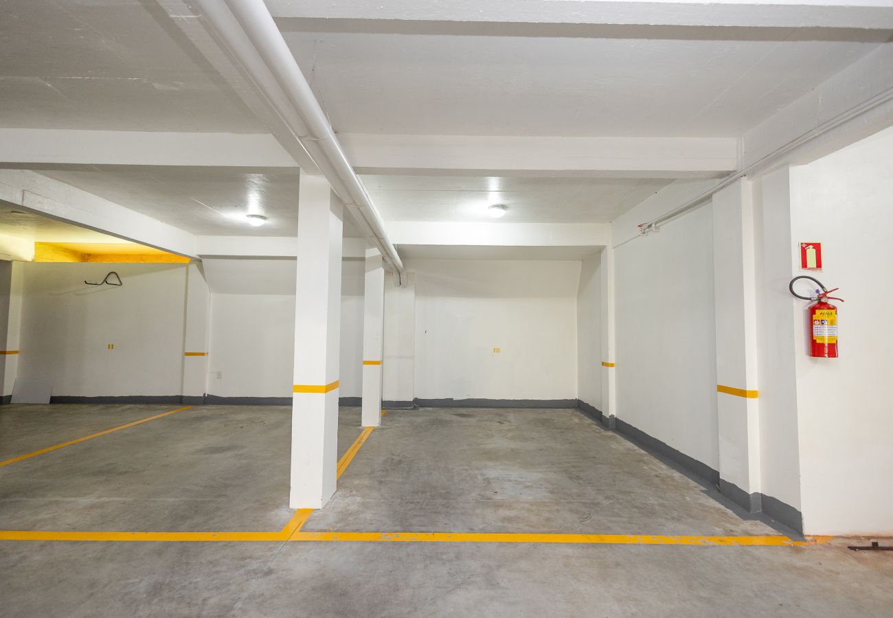 Apartamento em Gramado - NOVO! Apto 2d (1 suíte) a 600m da R Coberta!
